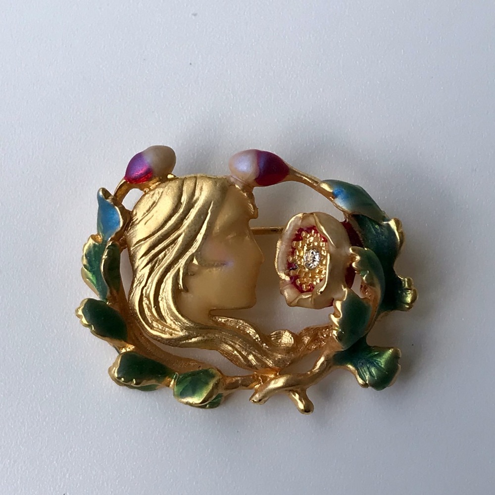 VTG Joan Rivers Pin Brooch